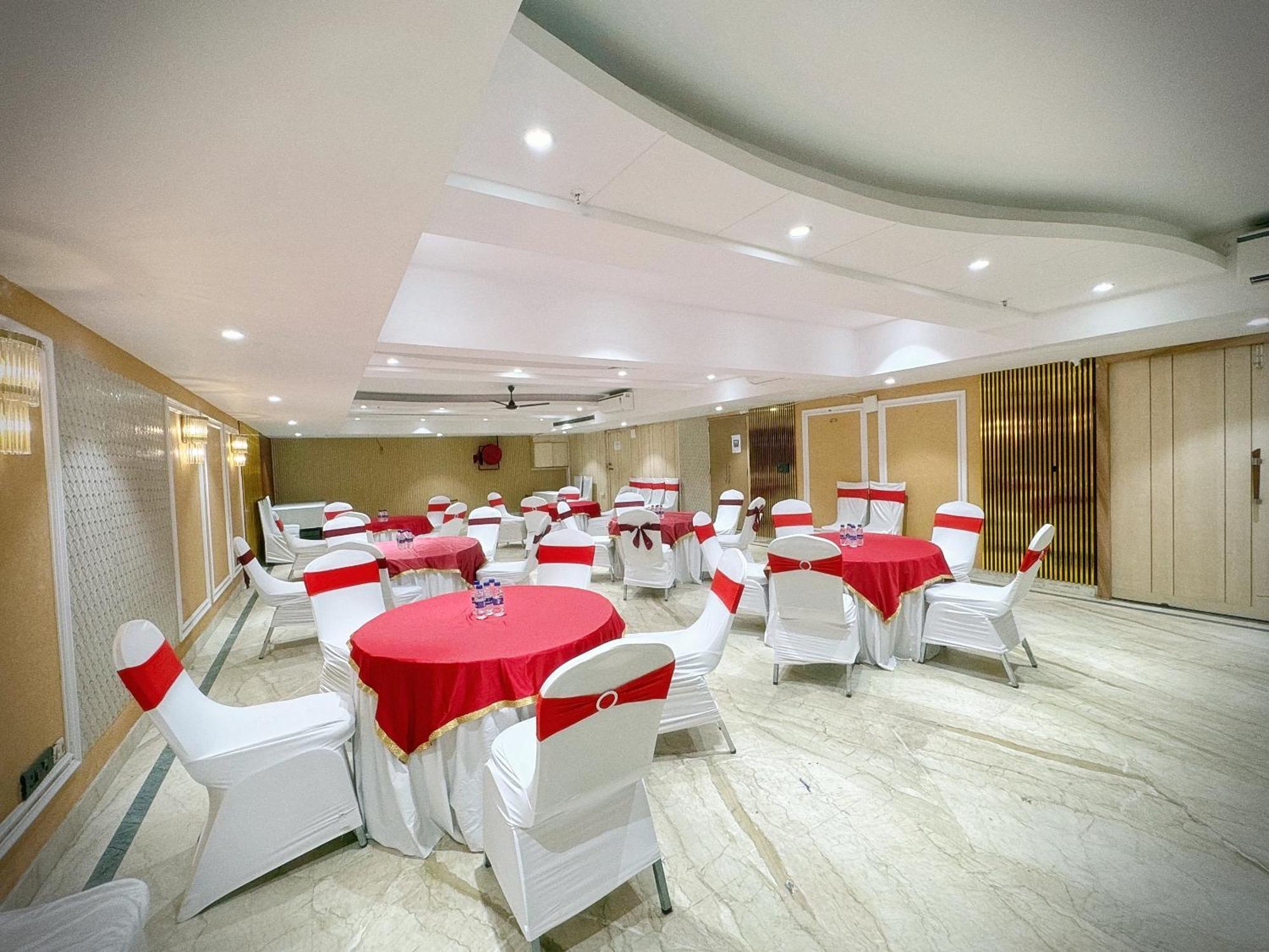 The Orion Express - East Of Kailash Nueva Delhi Exterior foto