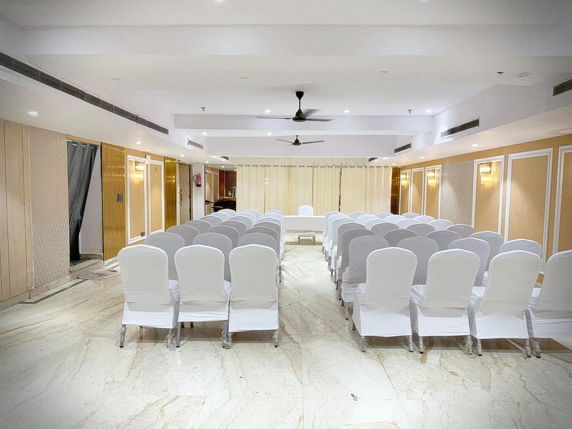 The Orion Express - East Of Kailash Nueva Delhi Exterior foto