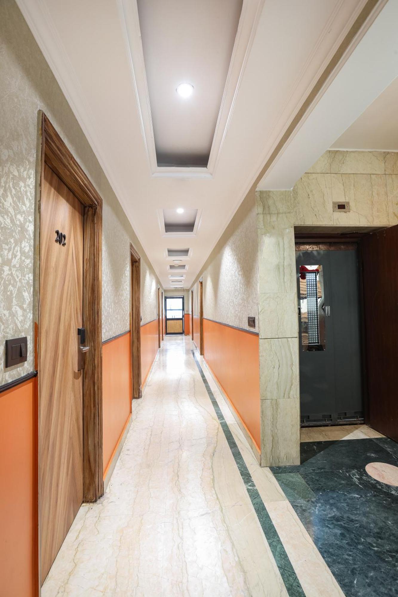The Orion Express - East Of Kailash Nueva Delhi Exterior foto
